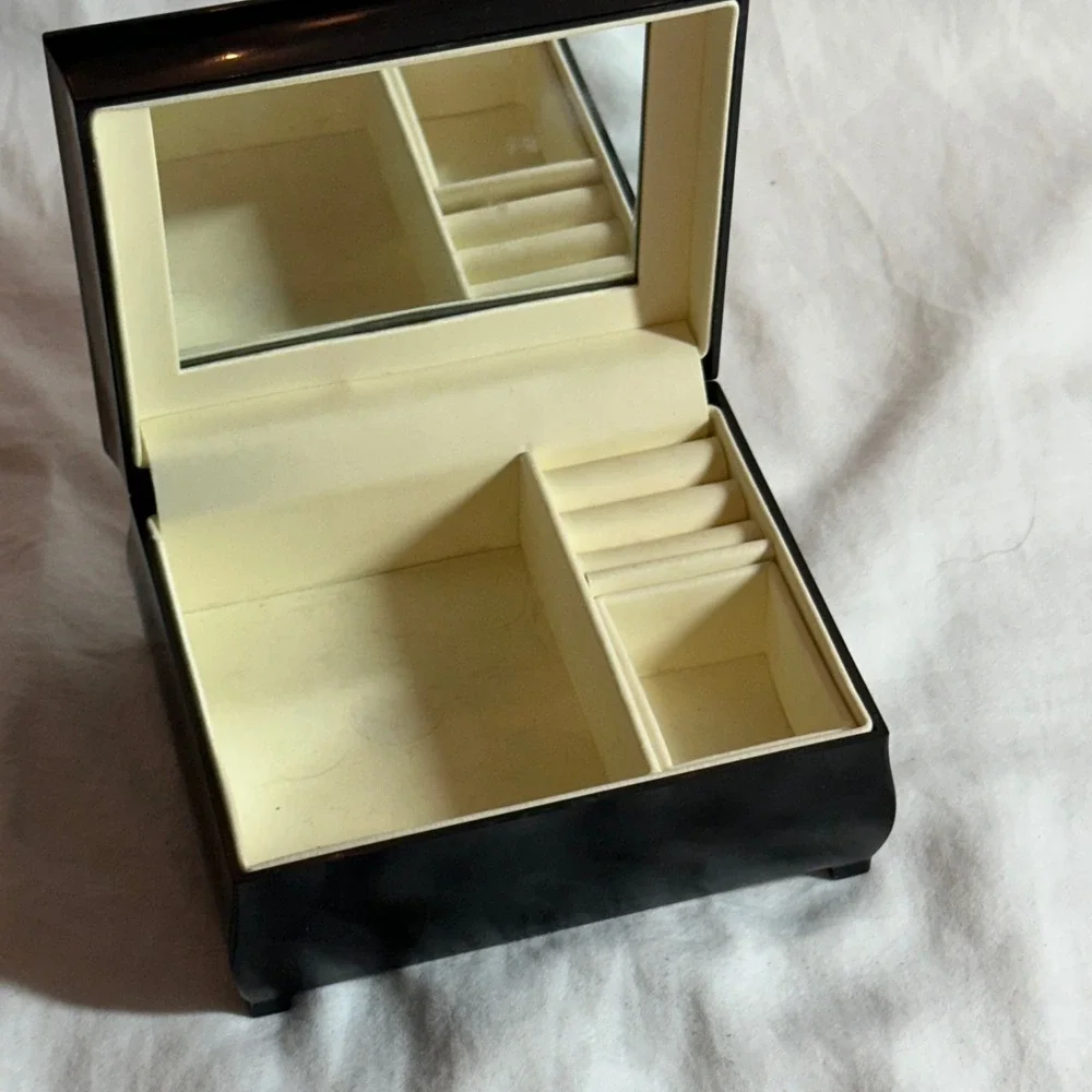 Jewelry Box Black Excellent Mirror Ring Roll Velvet Top Vanity Minimalist Travel